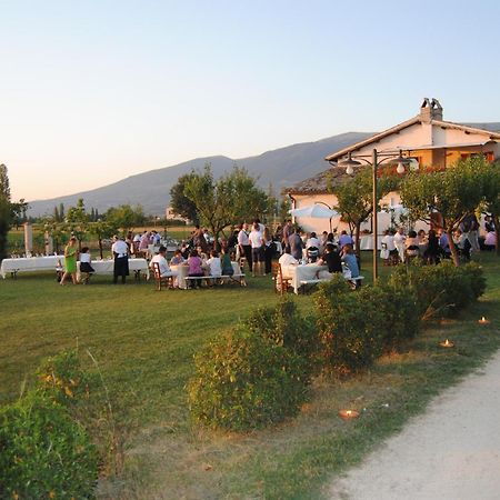 Agriturismo Il Barco 스펠로 외부 사진